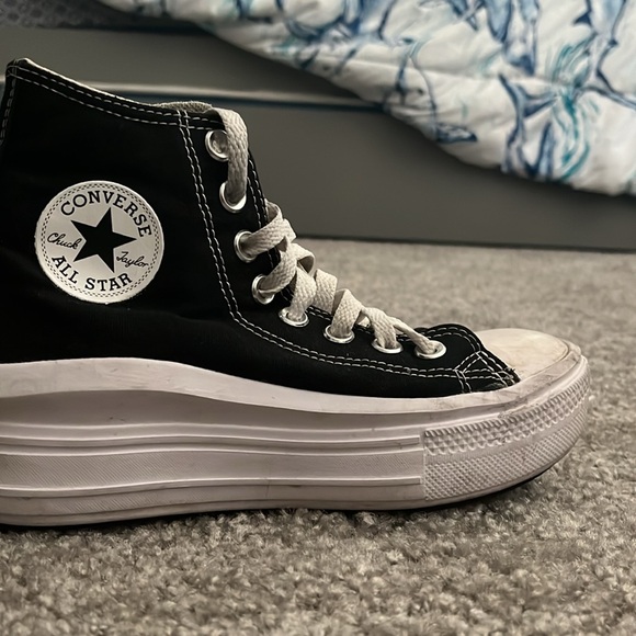 Shoes for girls that love converse - Picture 5 of 6